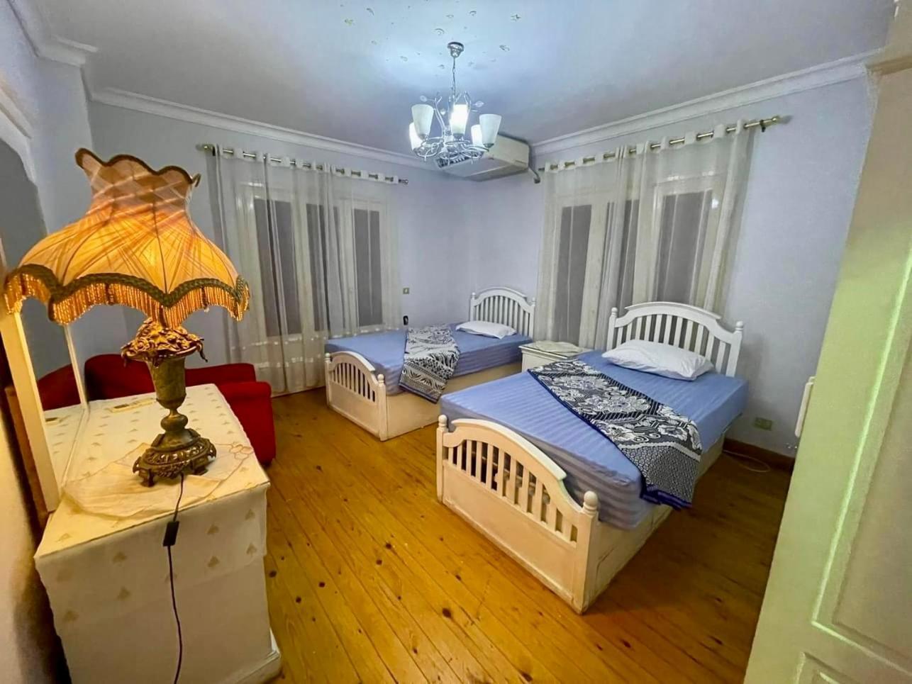 Apartment شقه مفروشه للإيجار بالمهندسين تفرعات شارع جامعة الدول العربيه Cairo